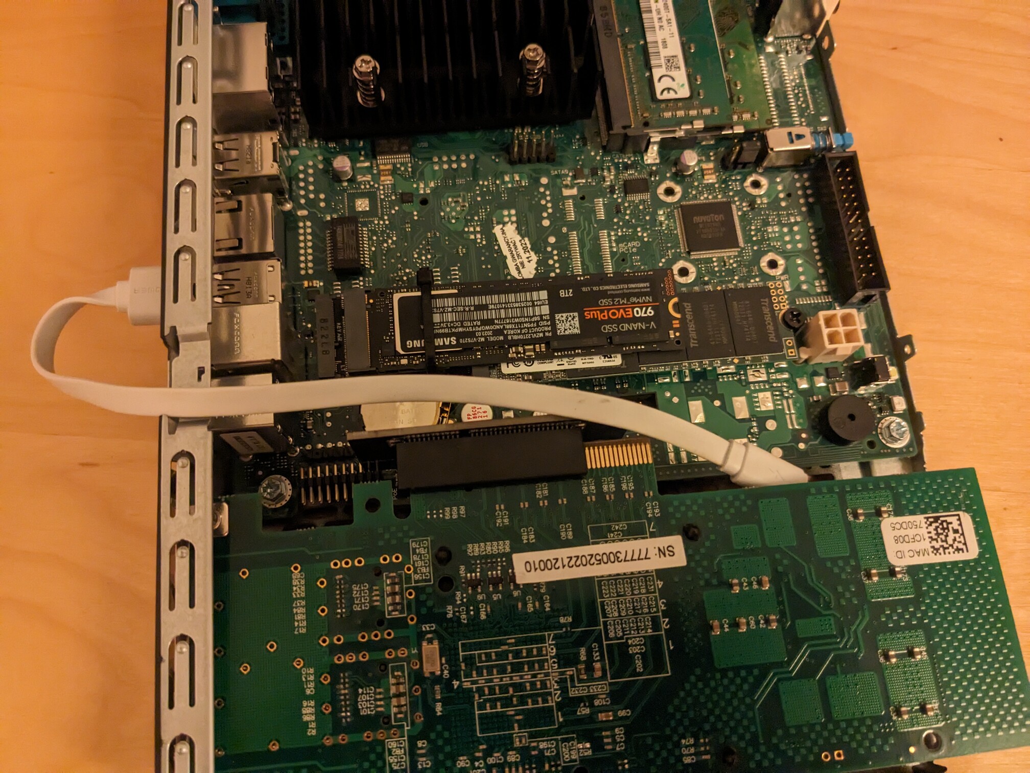 fujitsu futro s940 pcie network card